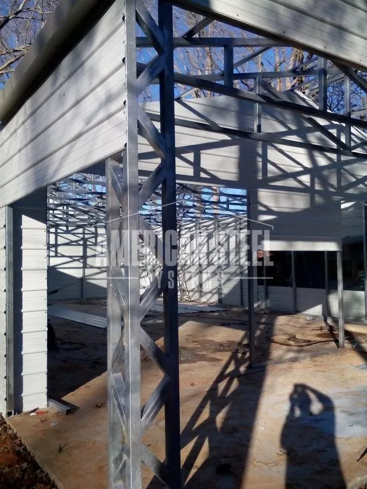 Box-truss column detail